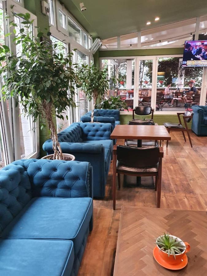 Hotel Vila 60 Тирана Экстерьер фото